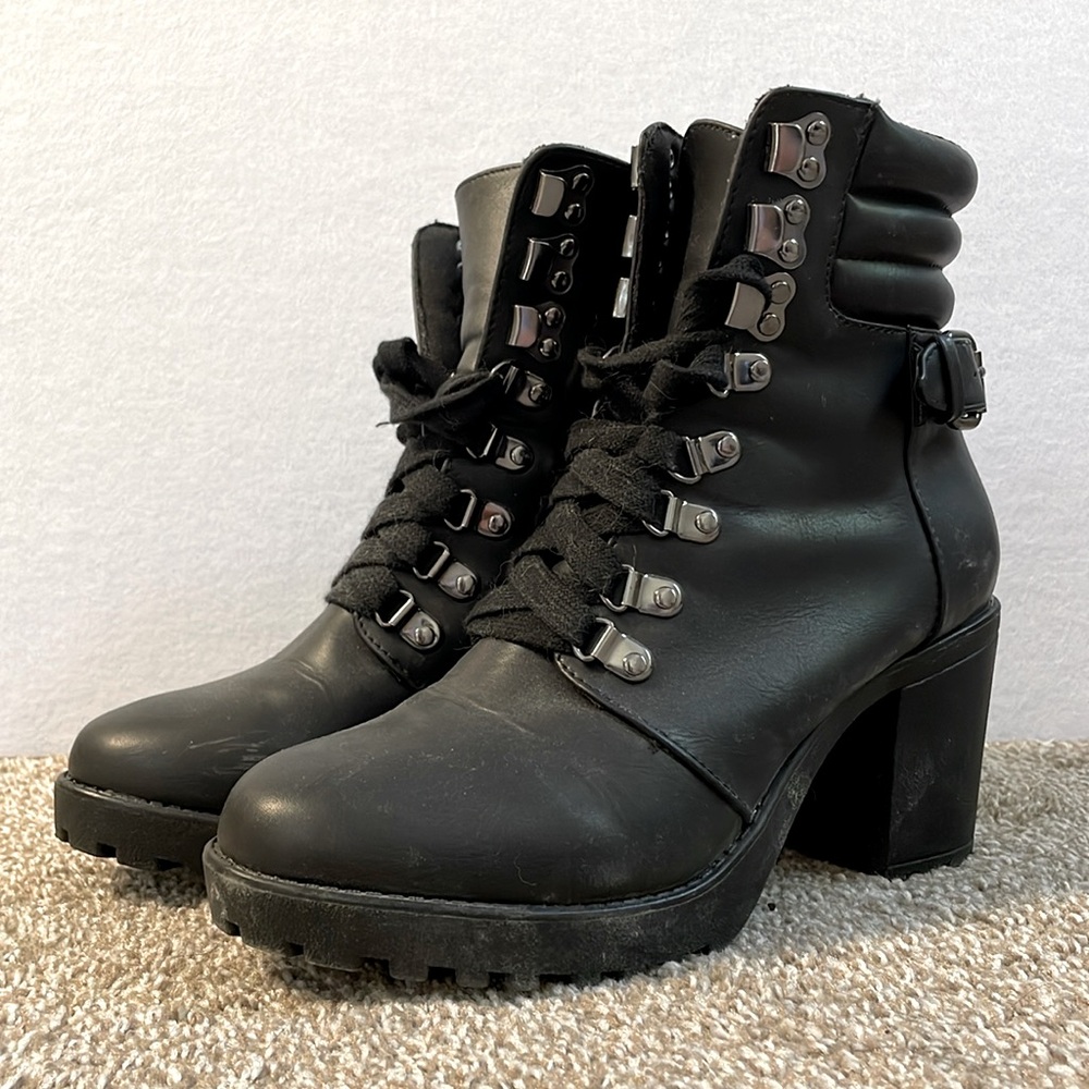 MIA Platform Boots size 8